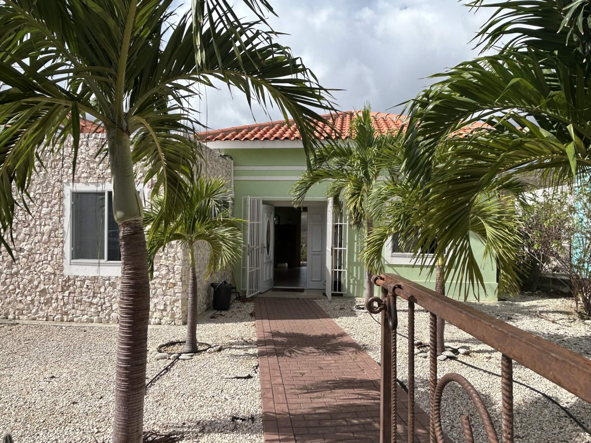 House in Montaña