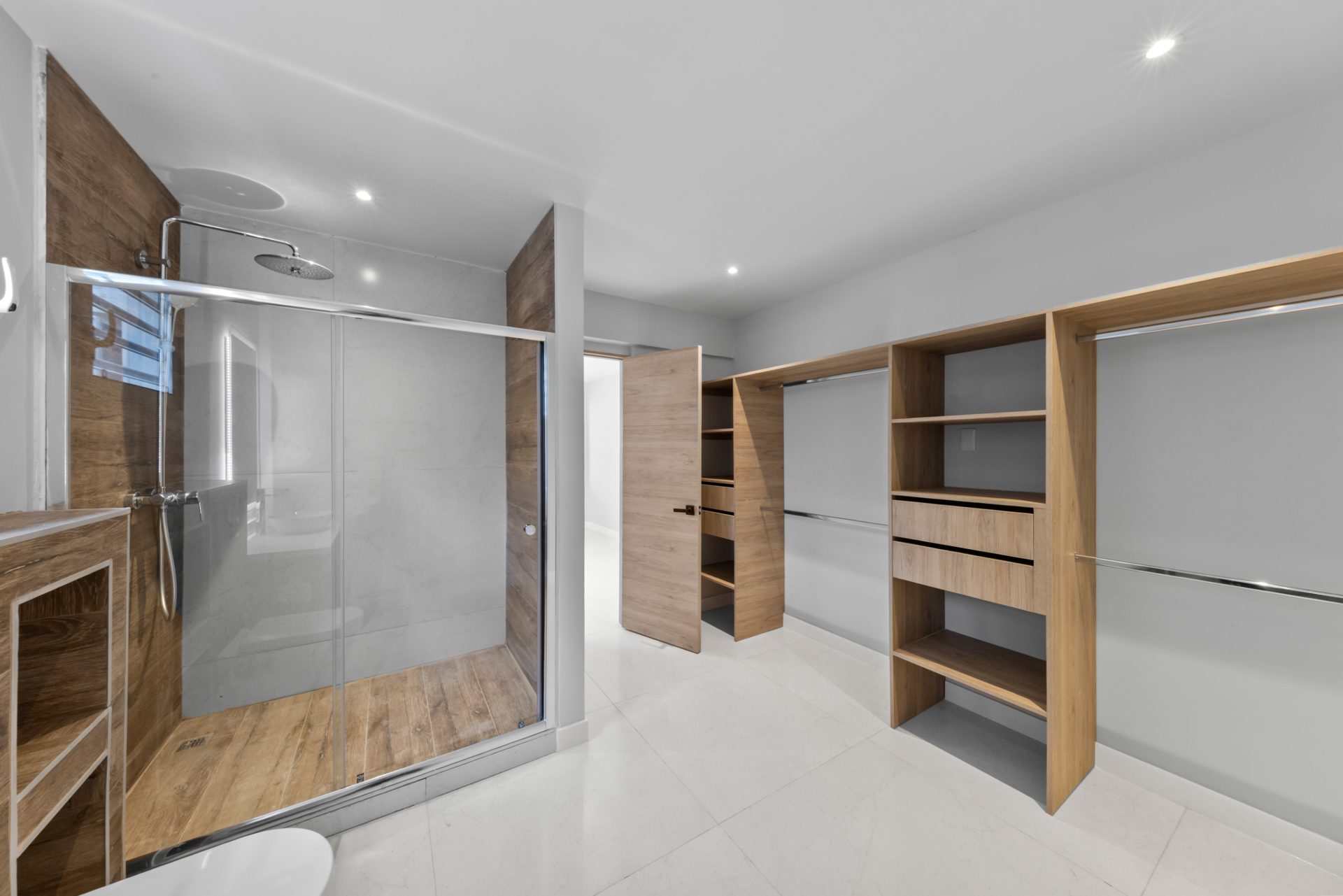 Property in Jan Sofat