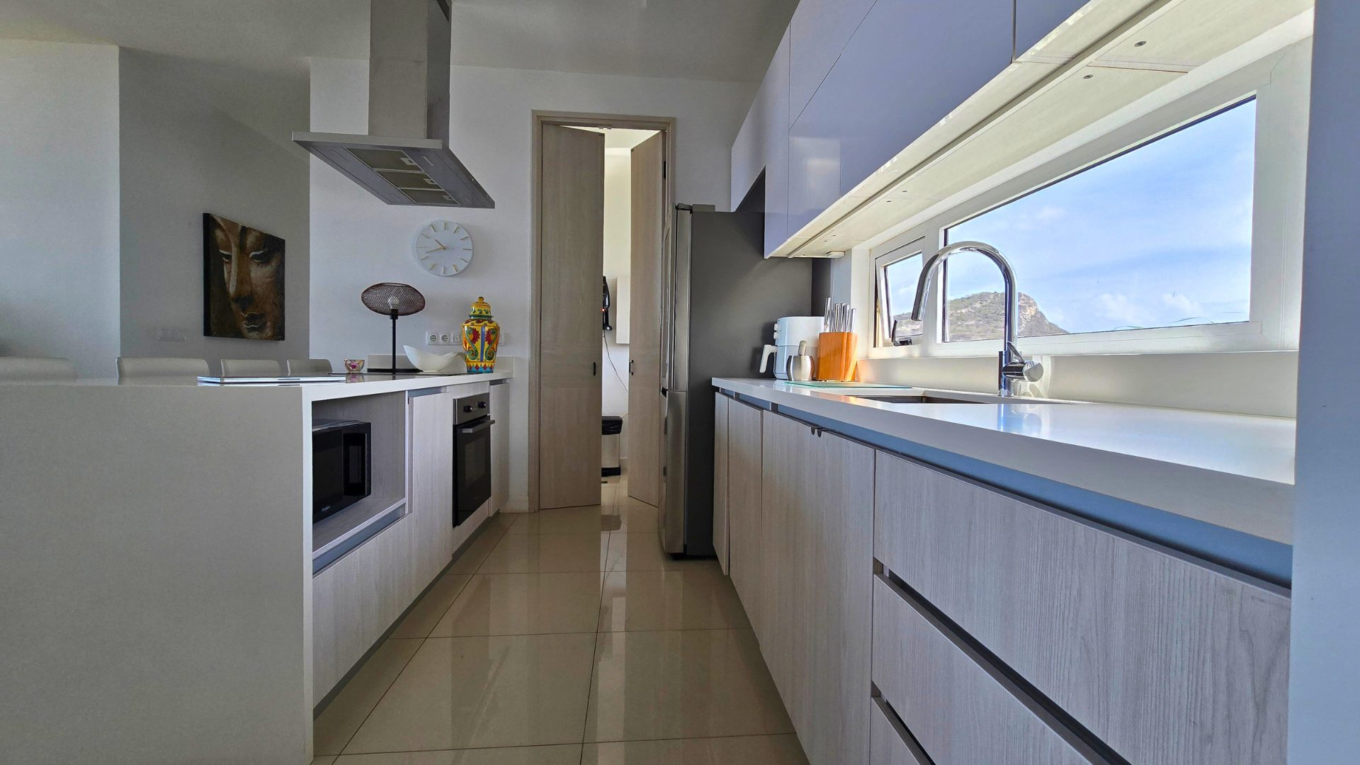 Property in Parasasa