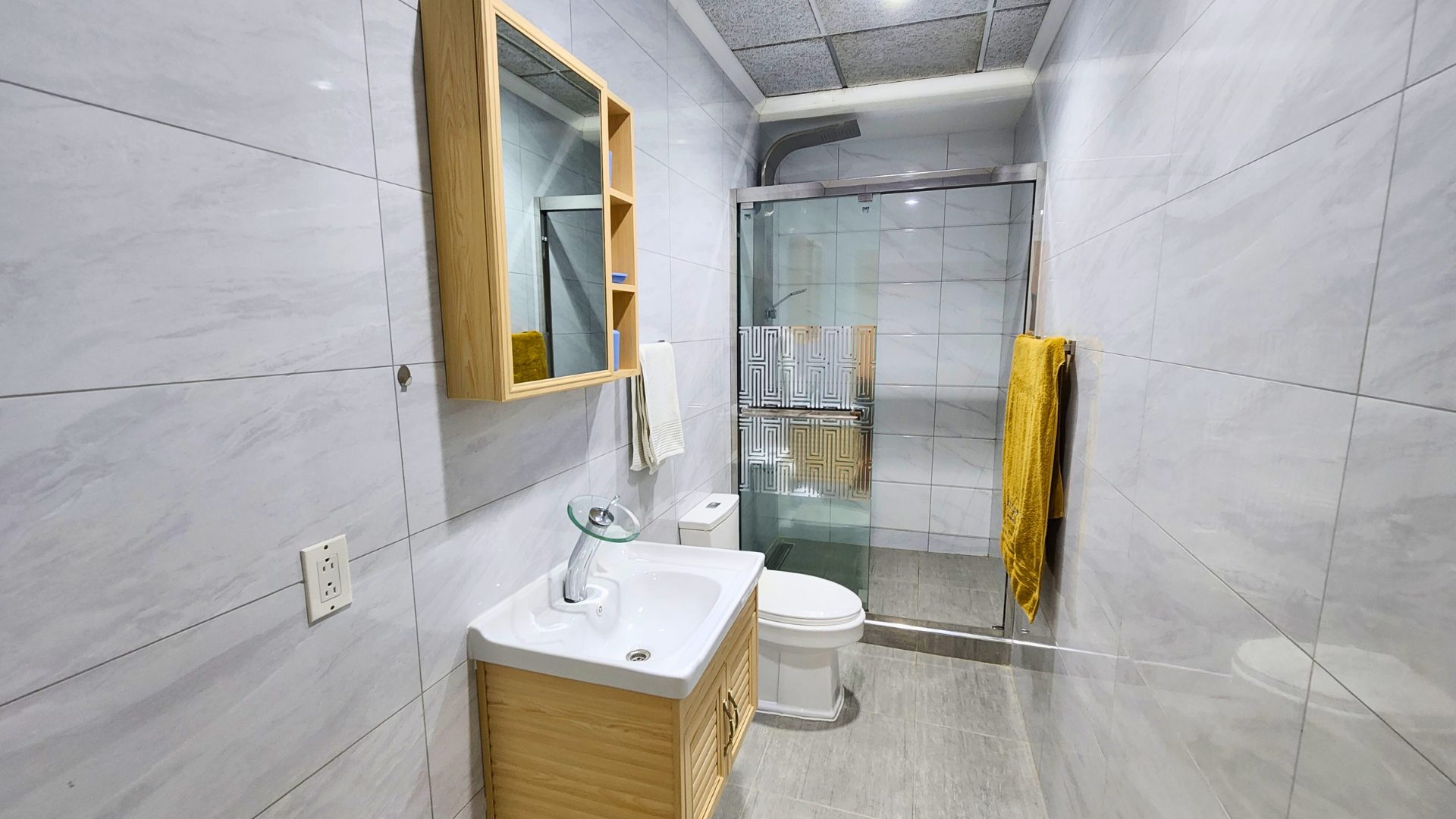 Commercial in Punda