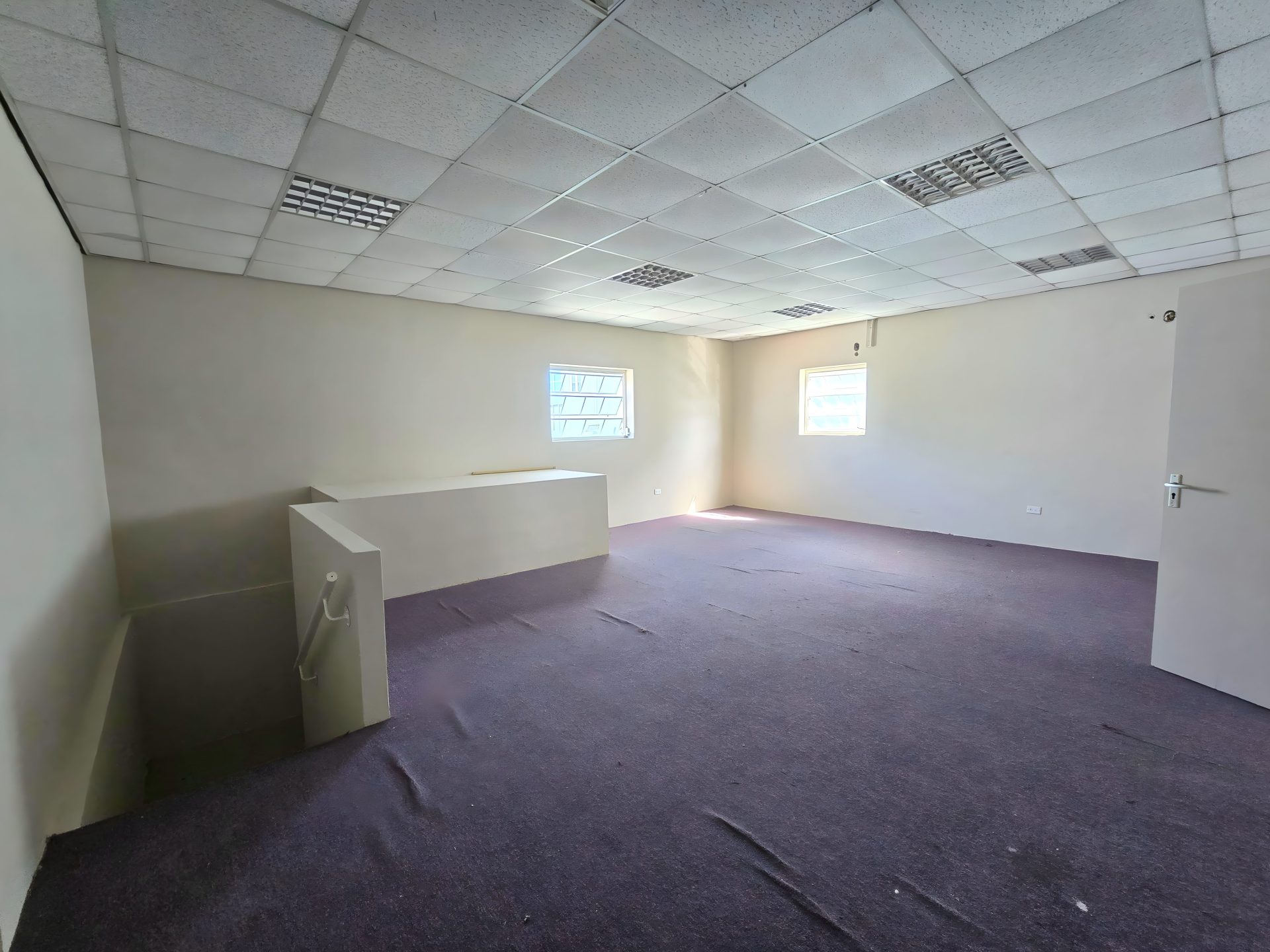 Commercial in Zeelandia