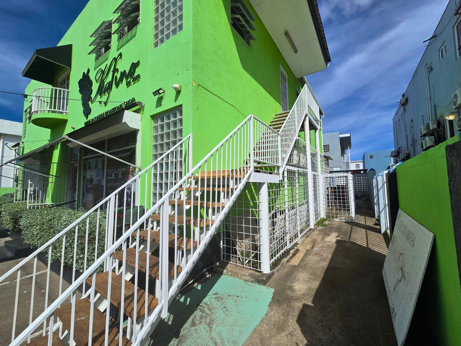 Commercial in Zeelandia
