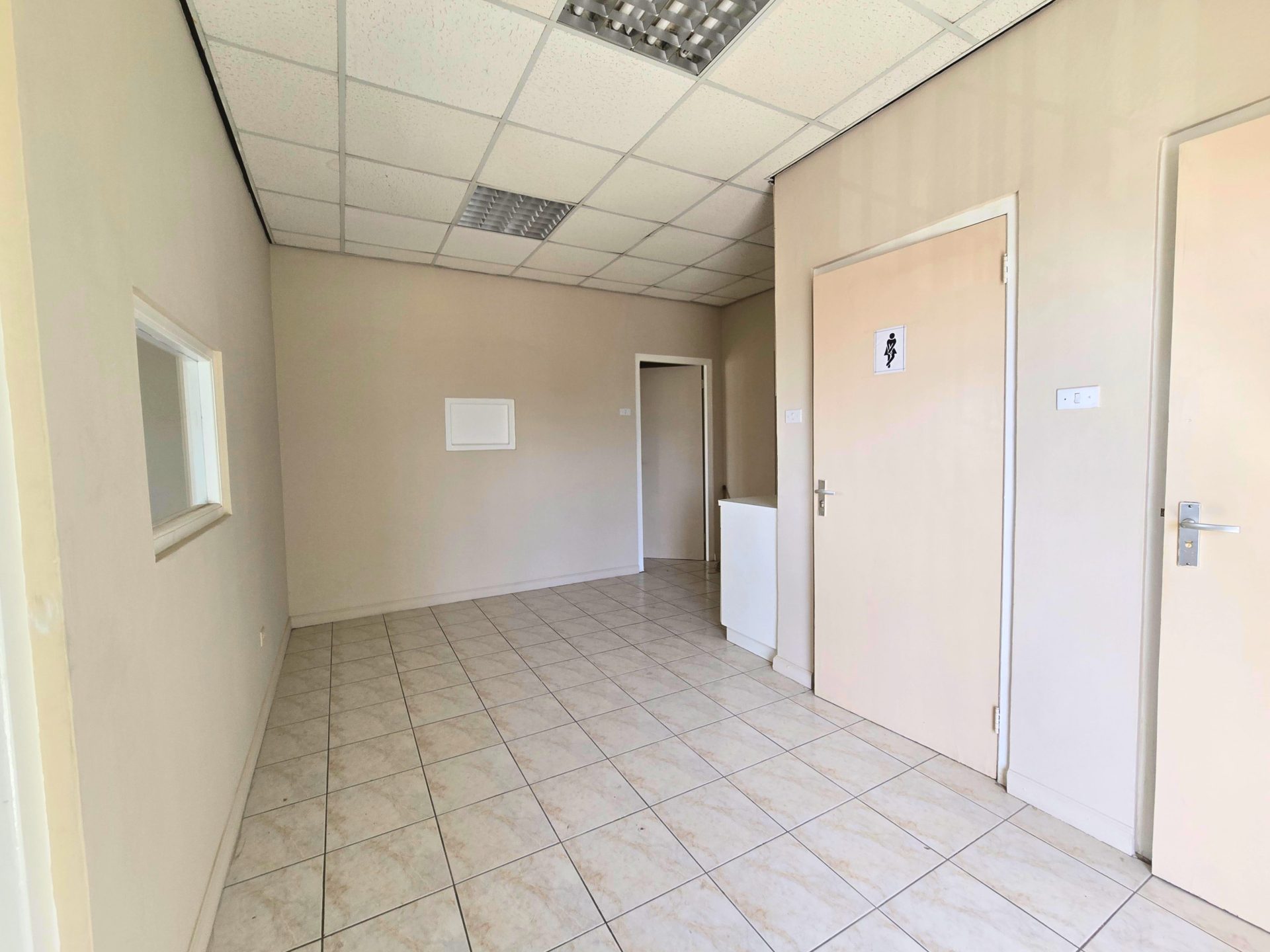 Commercial in Zeelandia
