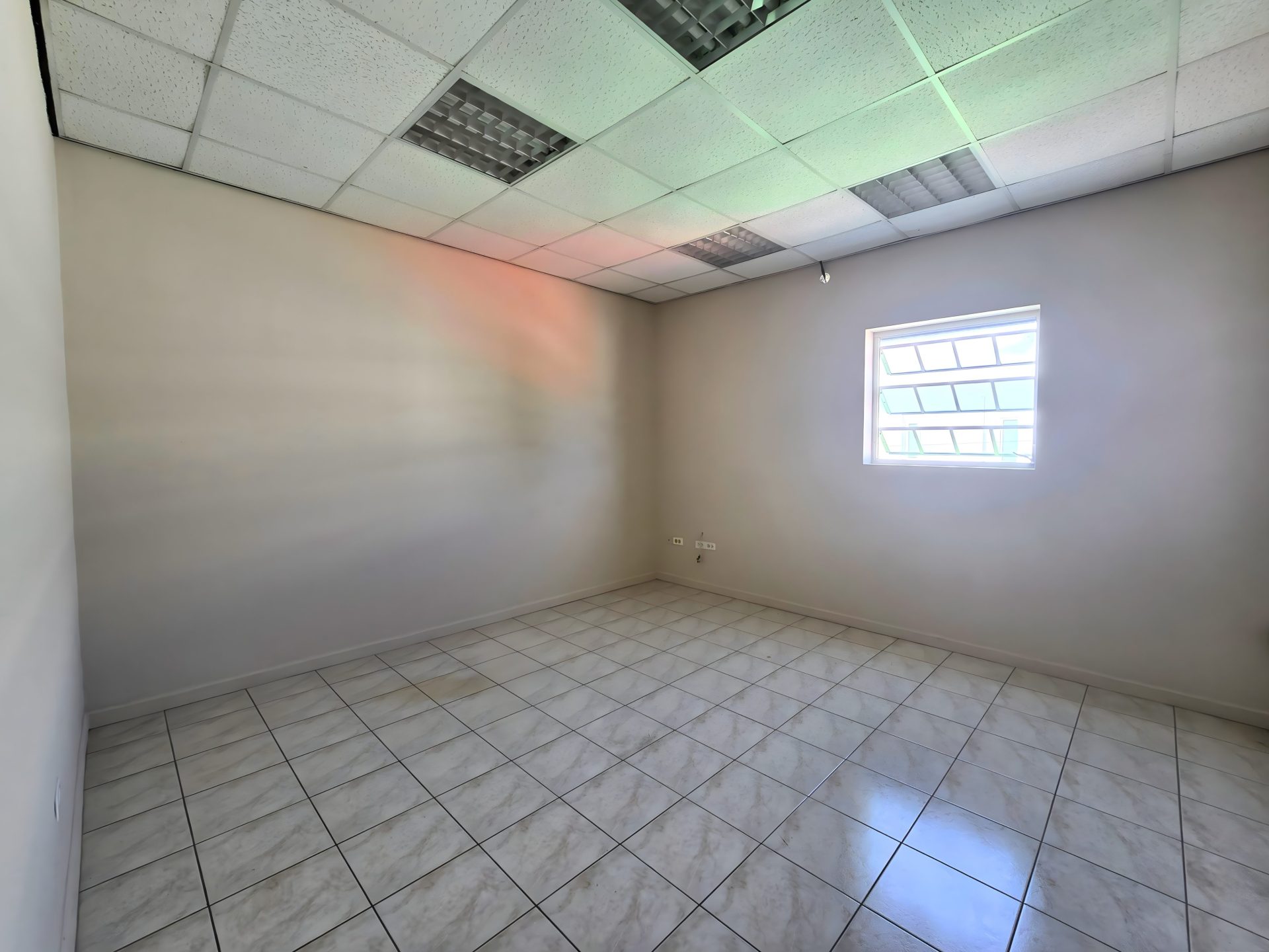 Commercial in Zeelandia