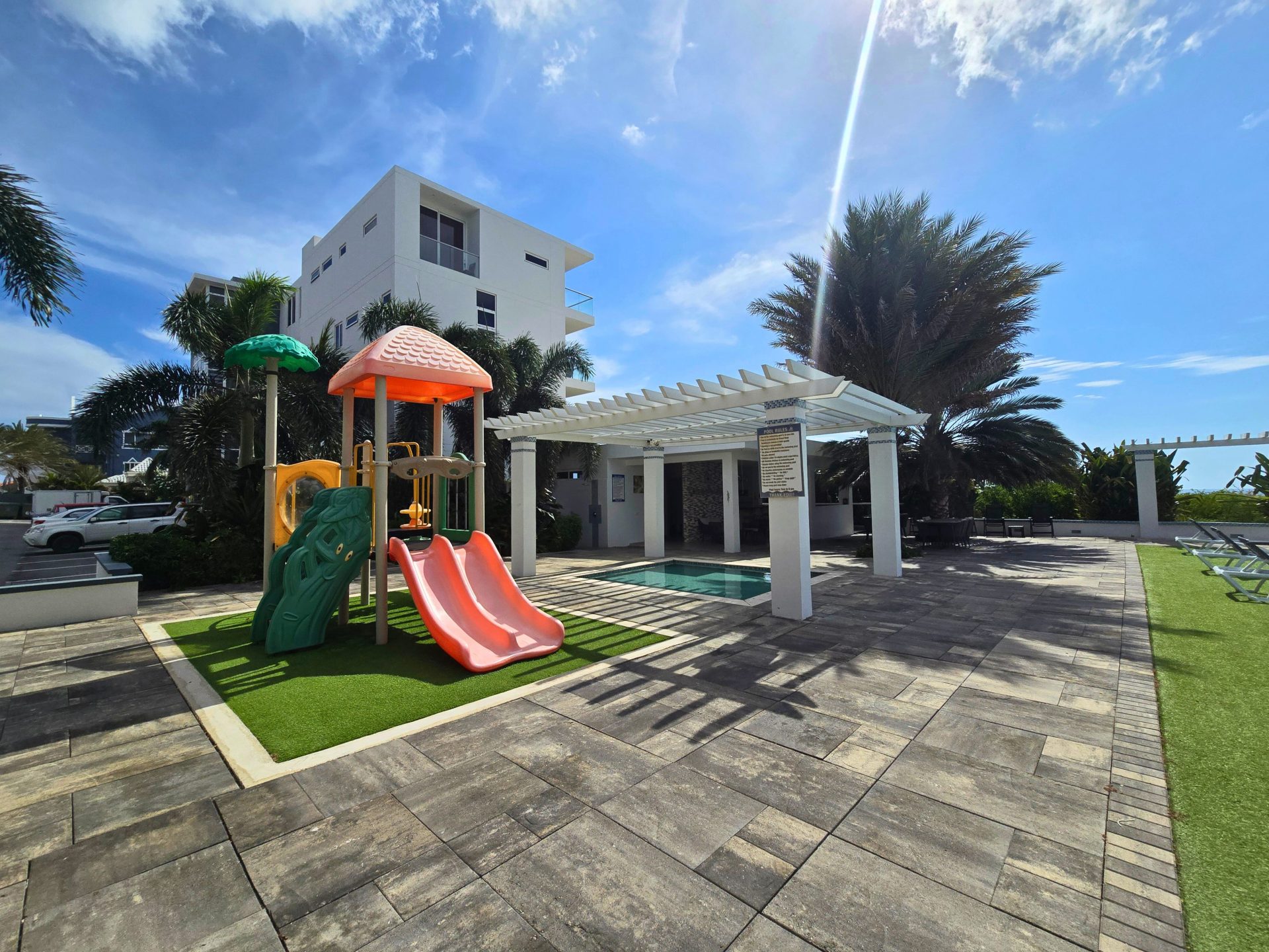 Property in Parasasa