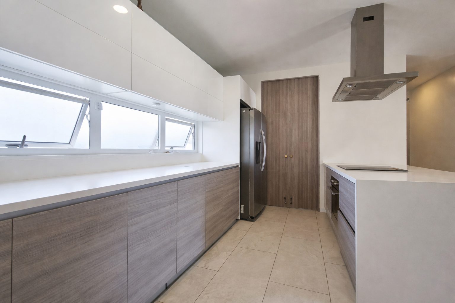 Property in Parasasa