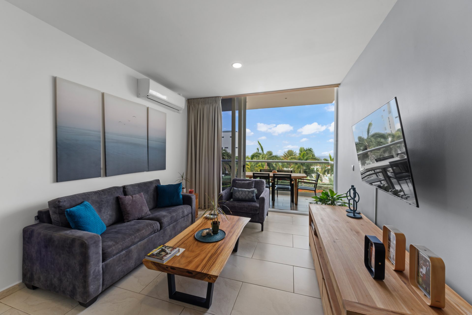 Property in Parasasa
