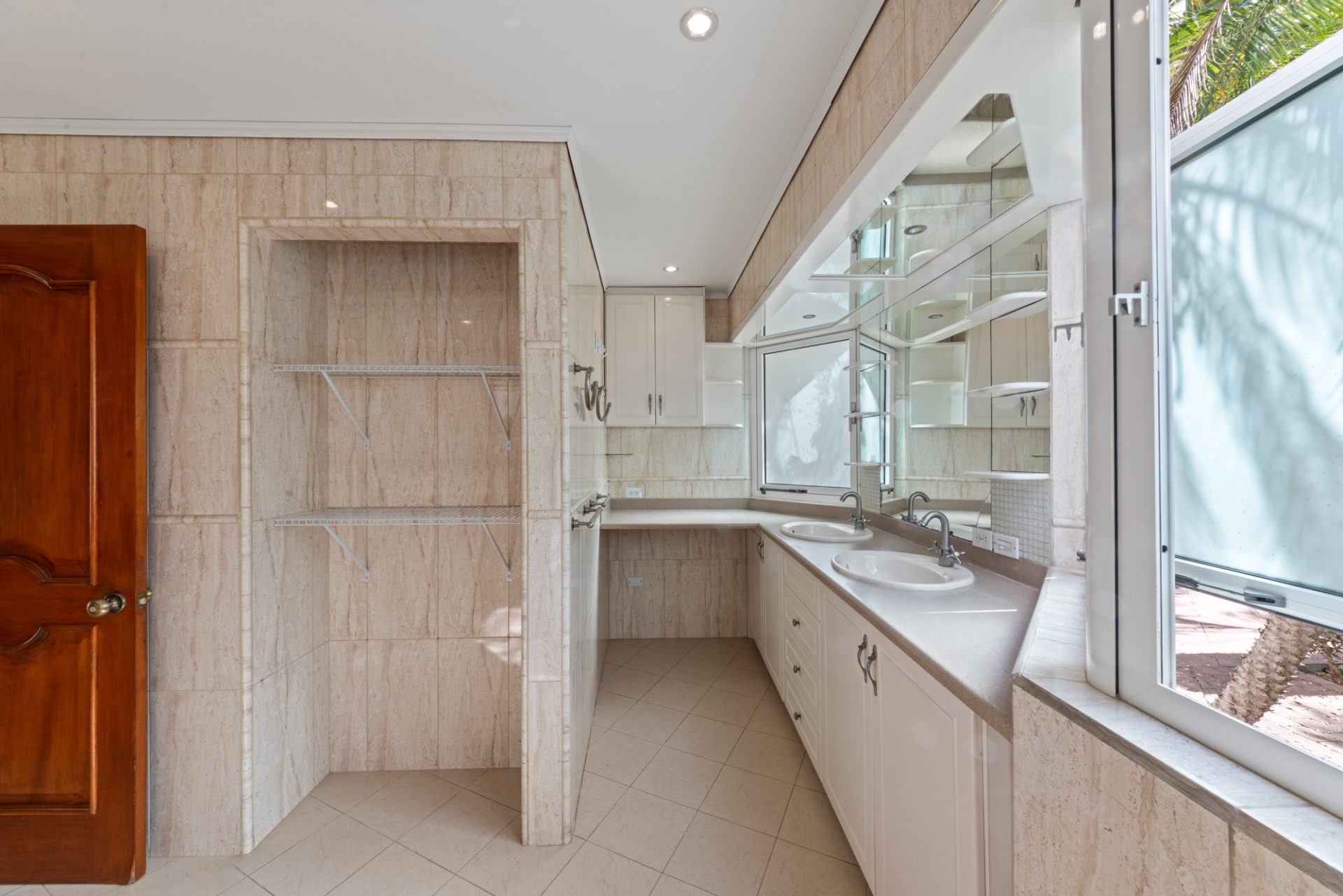 Property in Jan Sofat