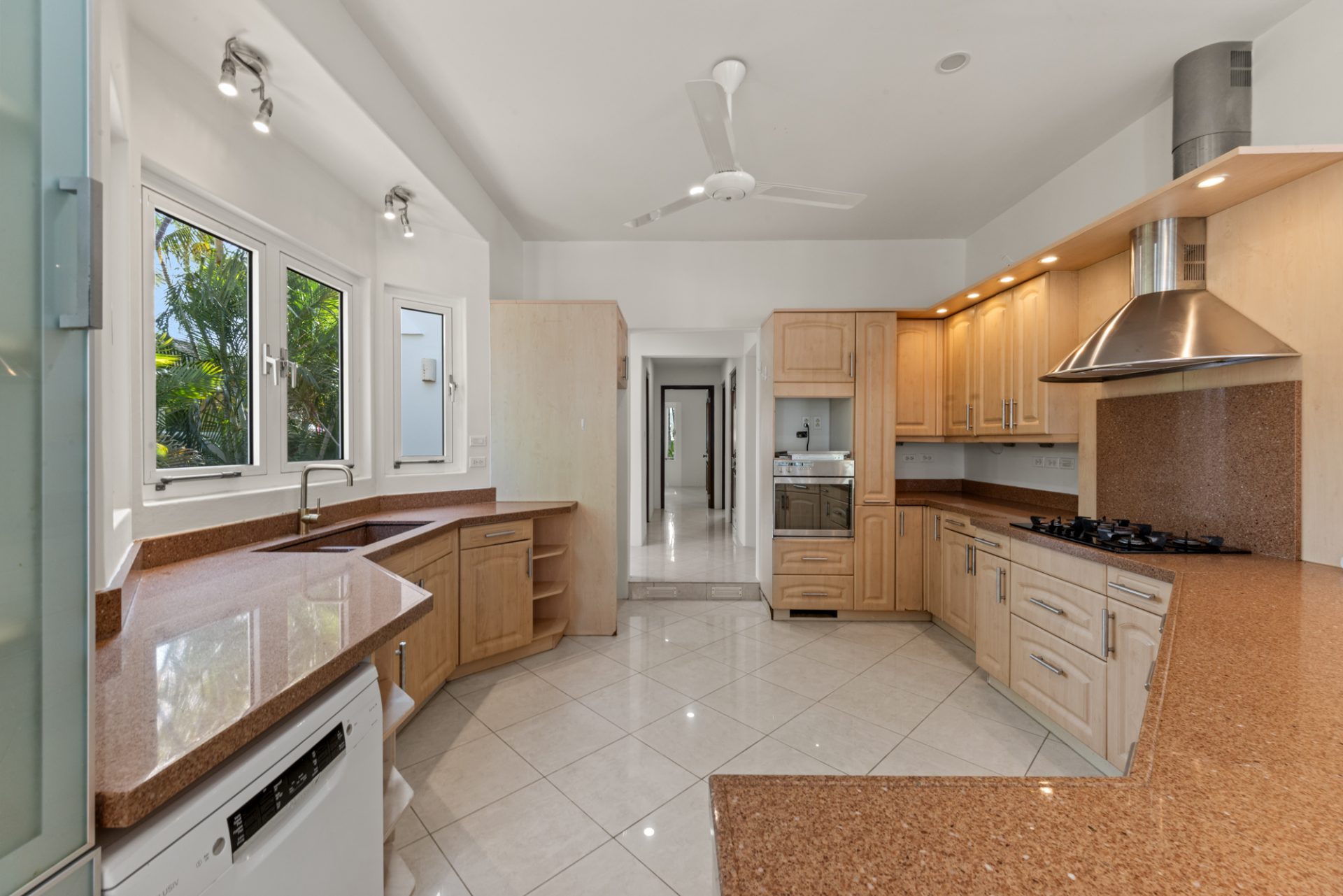 Property in Jan Sofat