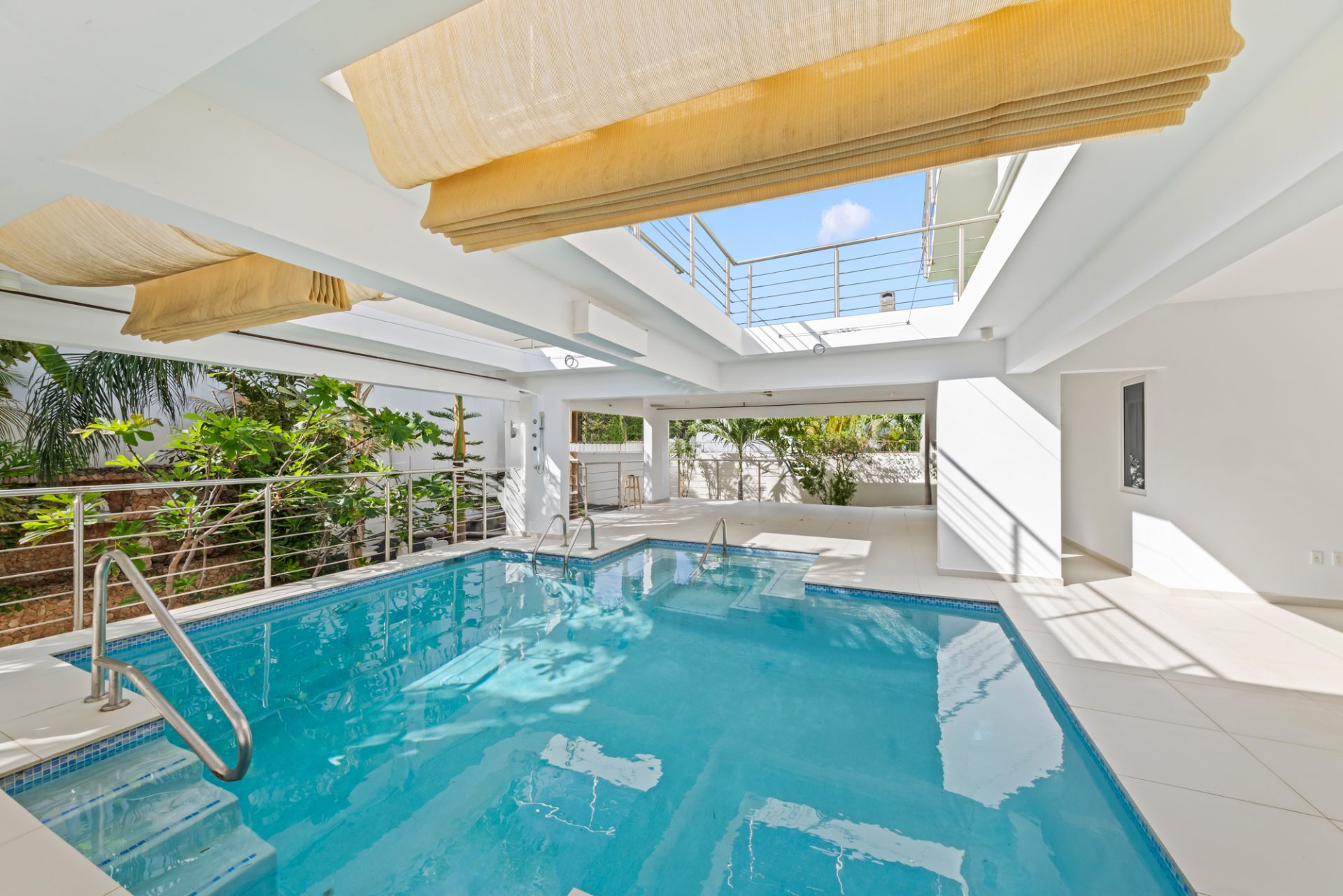 Villa in Vista Royal