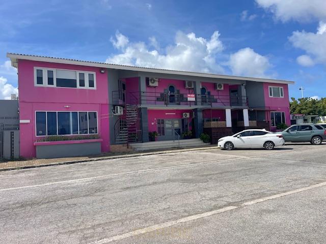Commercial in Brievengat