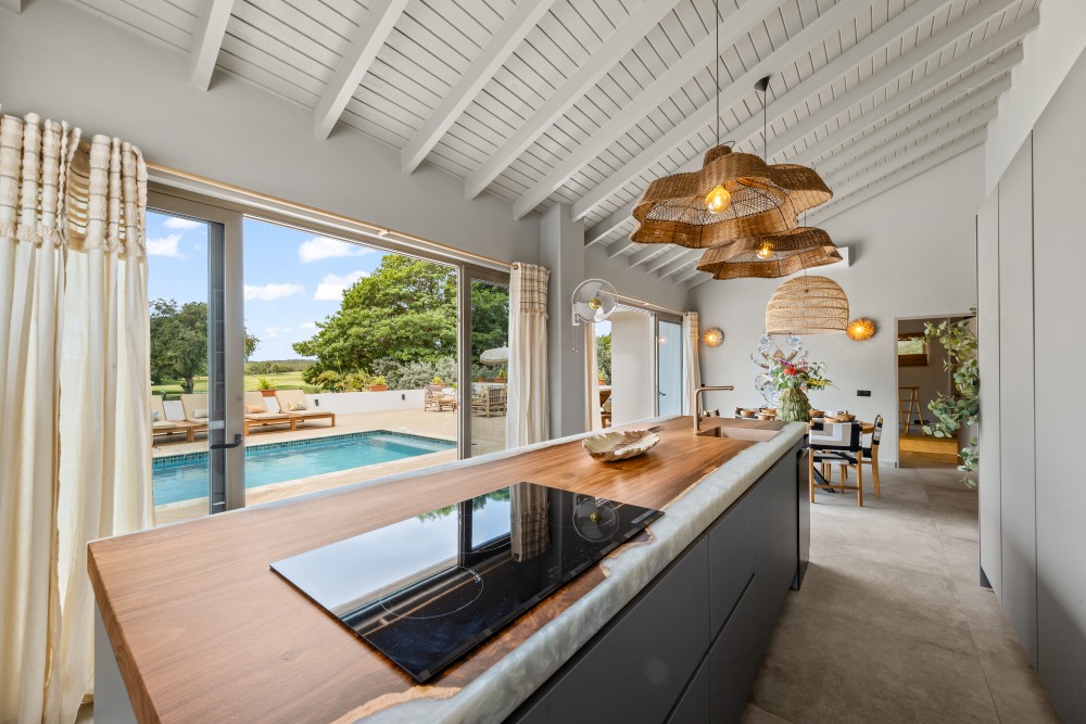 Villa in Blue Bay