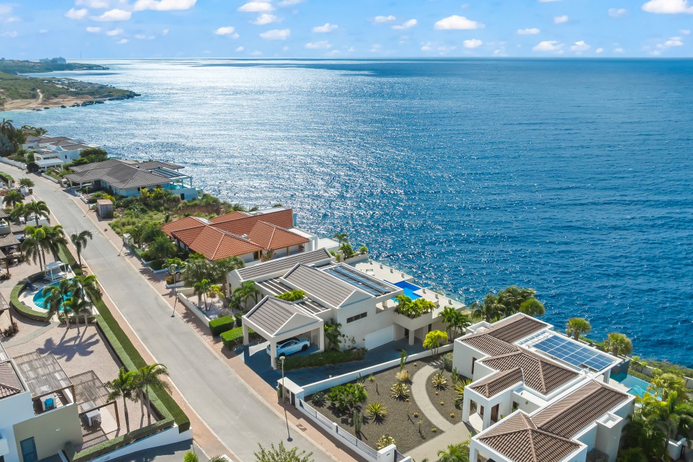 Villa in Blue Bay