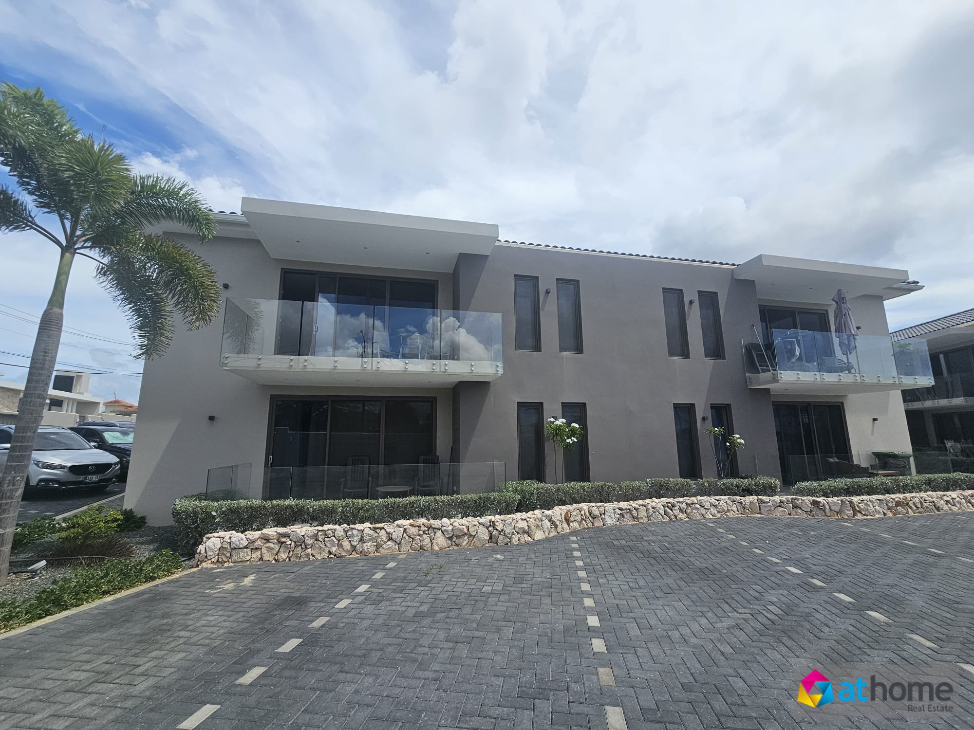 Apartment in Willemstad Region