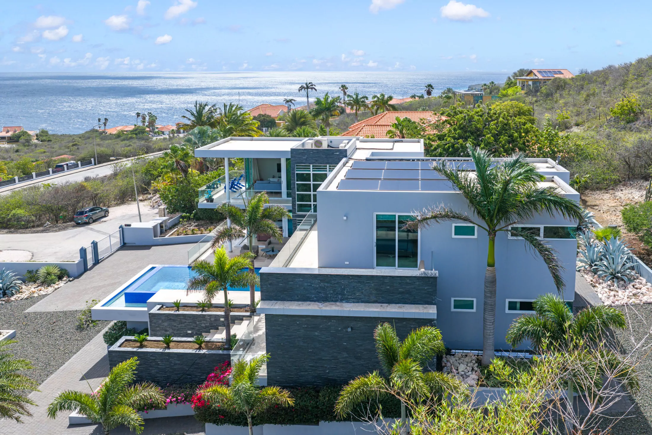 Villa in Coral Estate