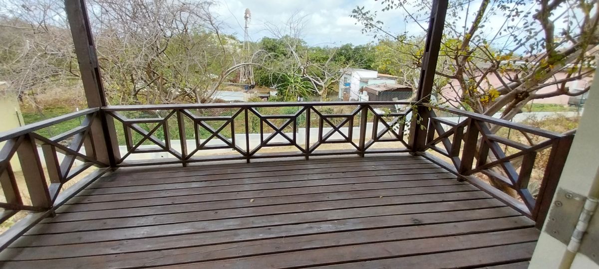 House in Seru Lora