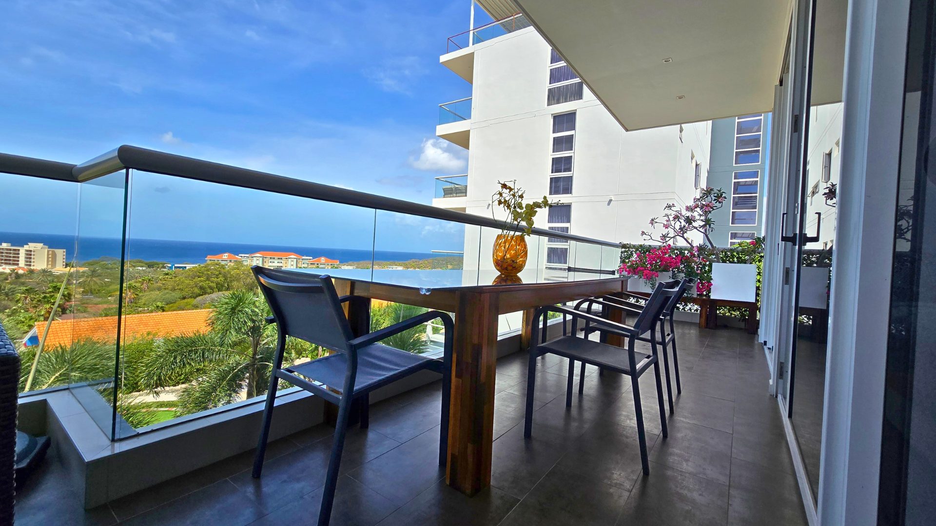 Property in Parasasa