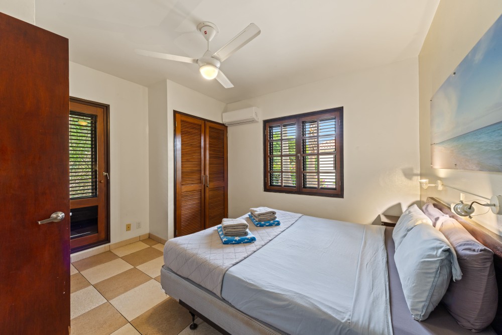 Apartment in Blue Bay