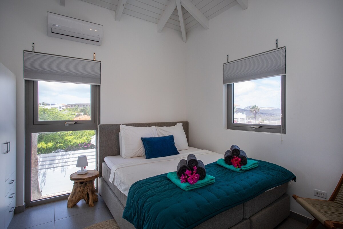 Property in Vista Royal