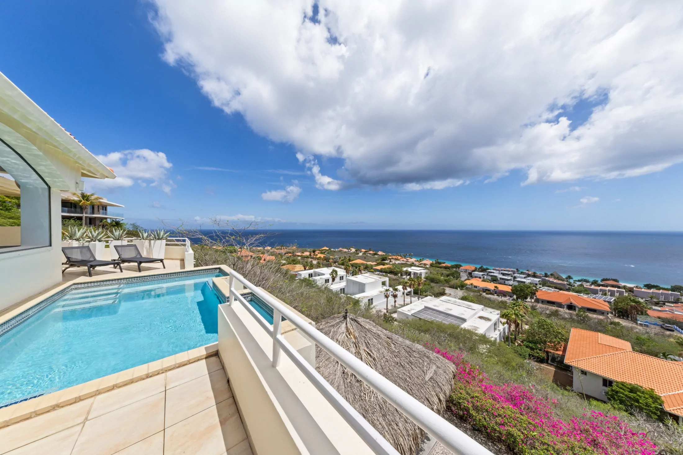 Villa in Coral Estate