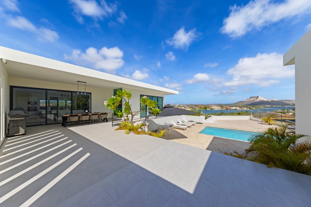 Villa in Spanish Water