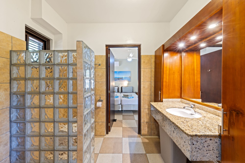 Apartment in Blue Bay