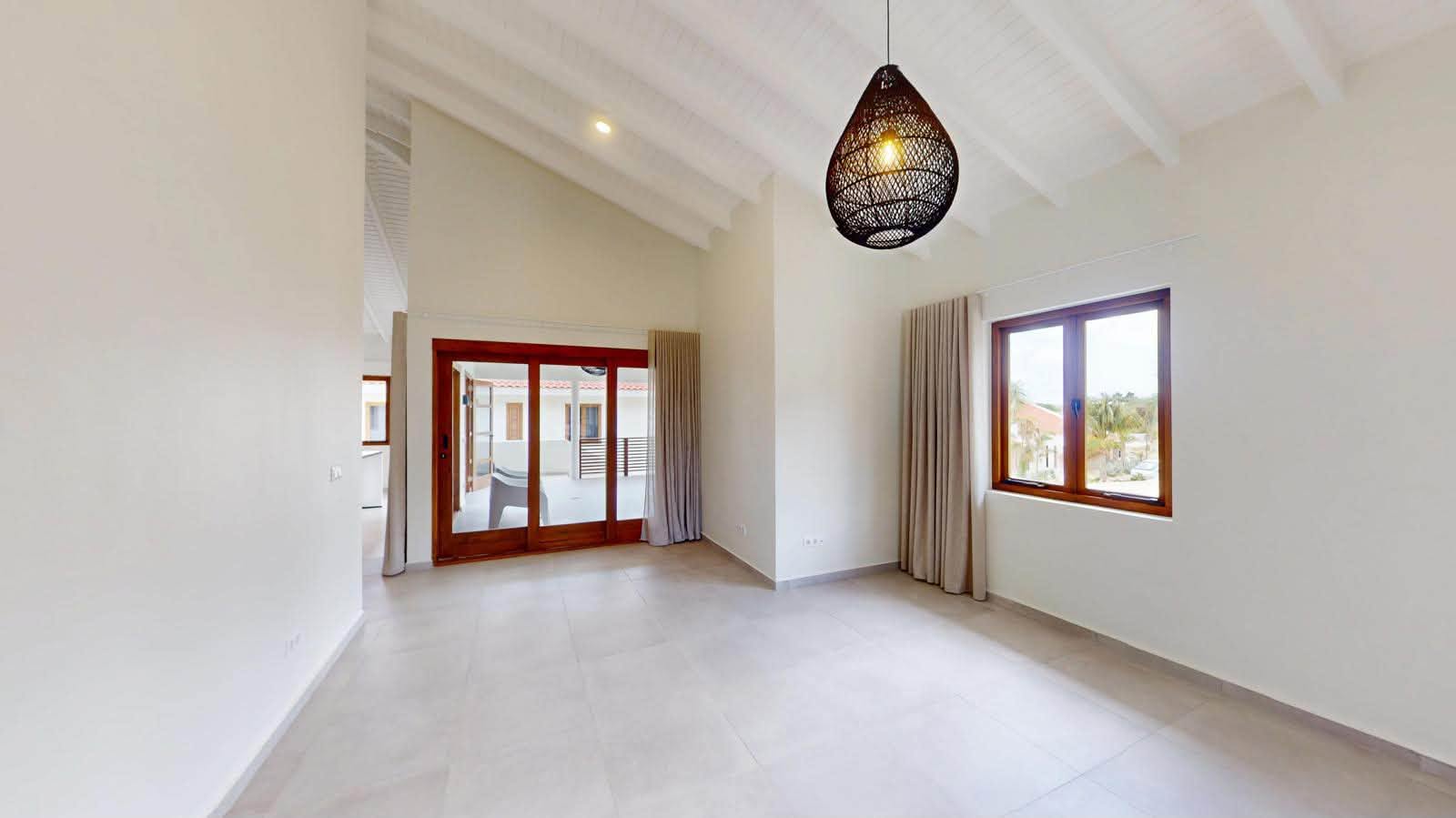 Apartment in Mambo Beach