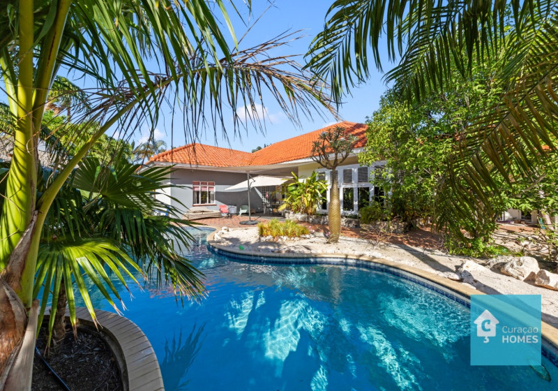Property in Curaçao