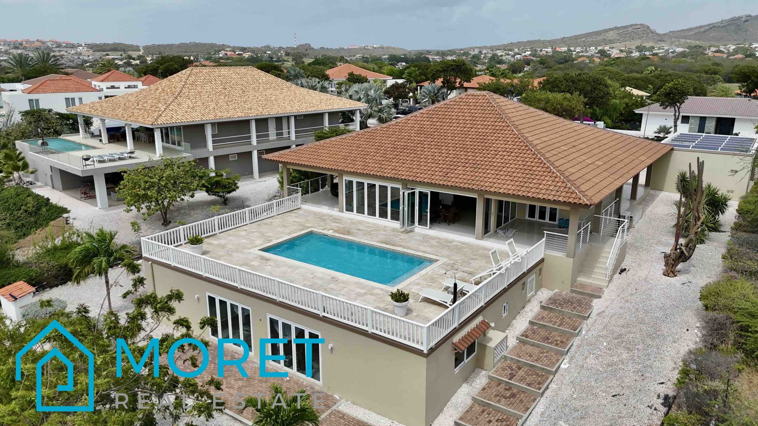 House in Blue Bay