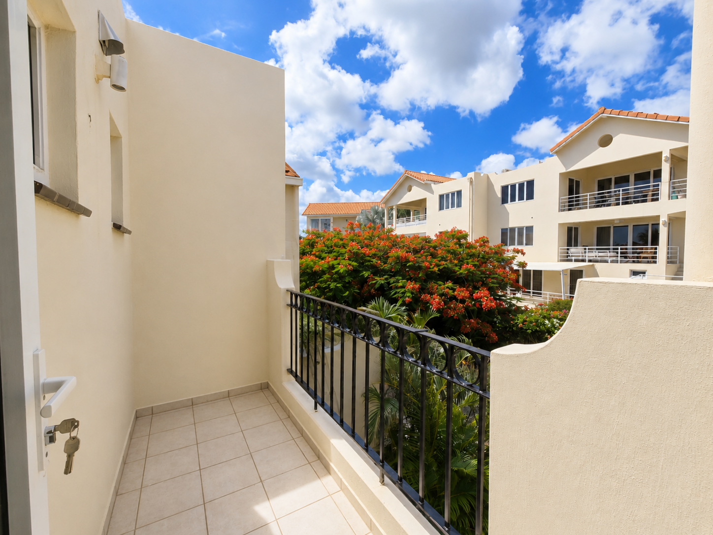 Townhouse in Parasasa