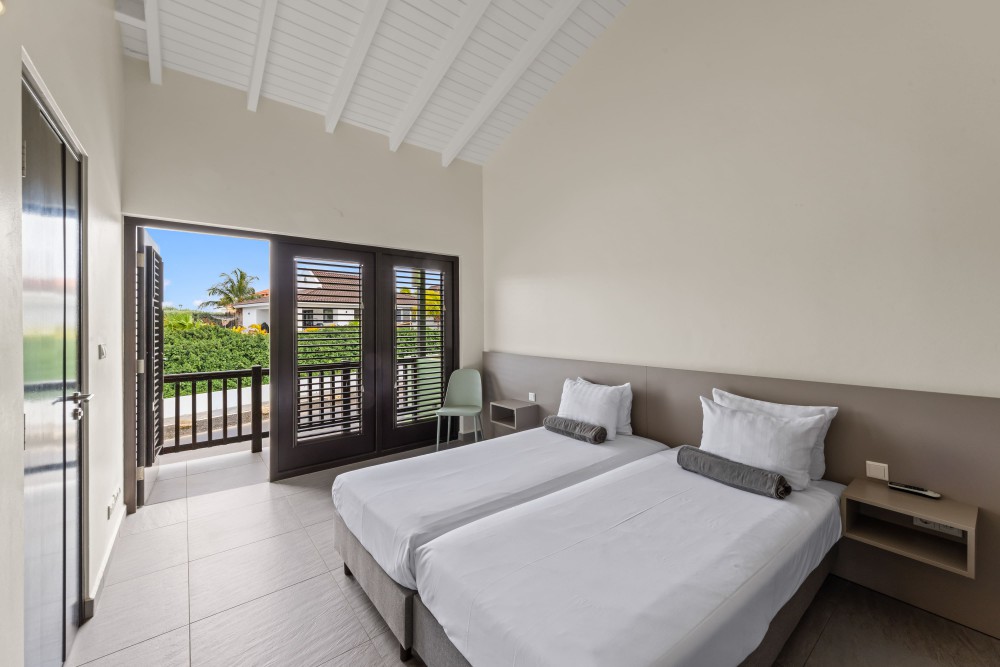 Apartment in Blue Bay