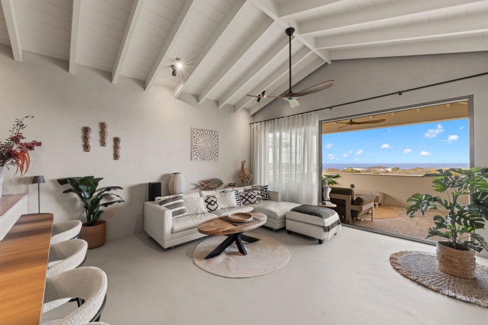 Apartment in Blue Bay