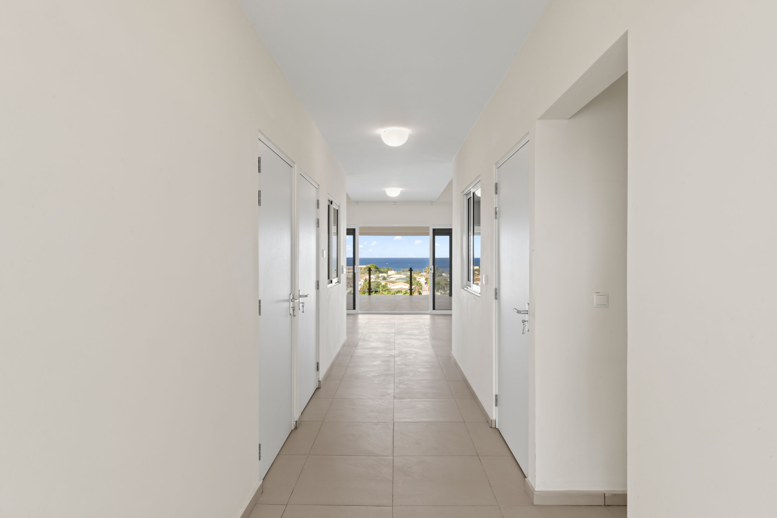 Apartment in Mambo Beach