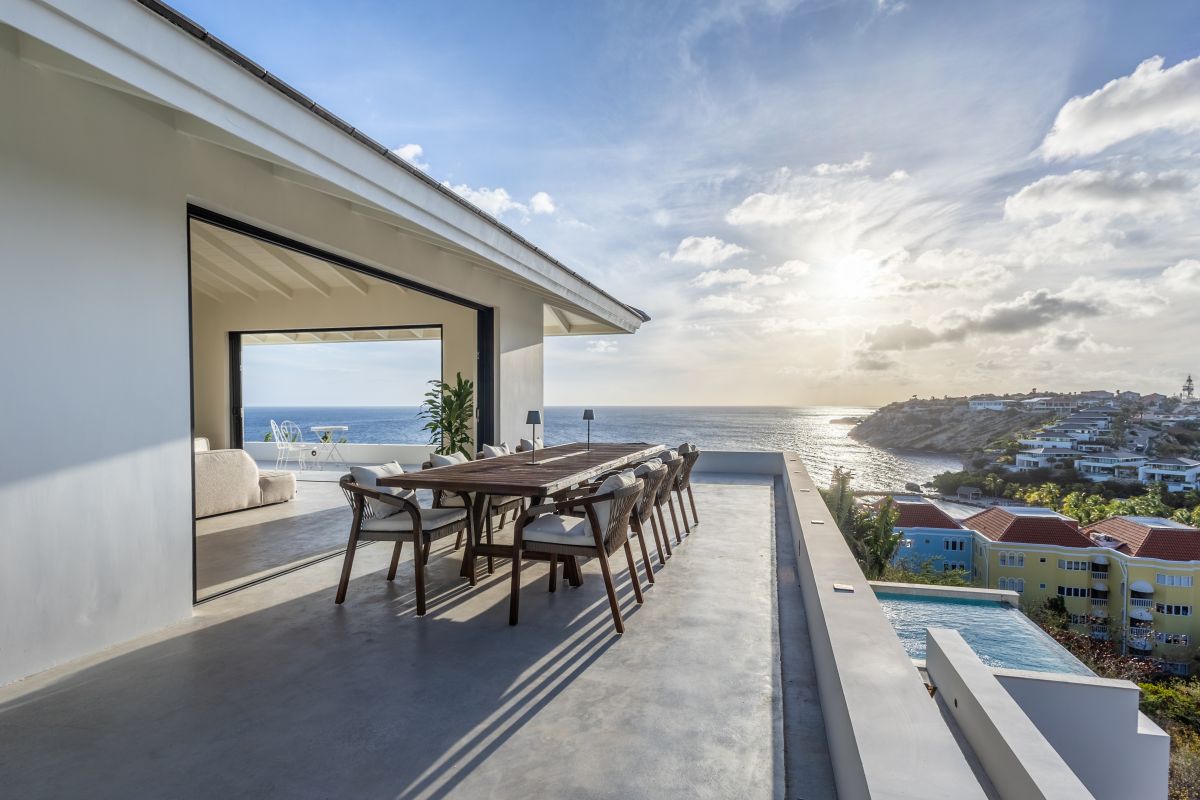 Villa in Blue Bay