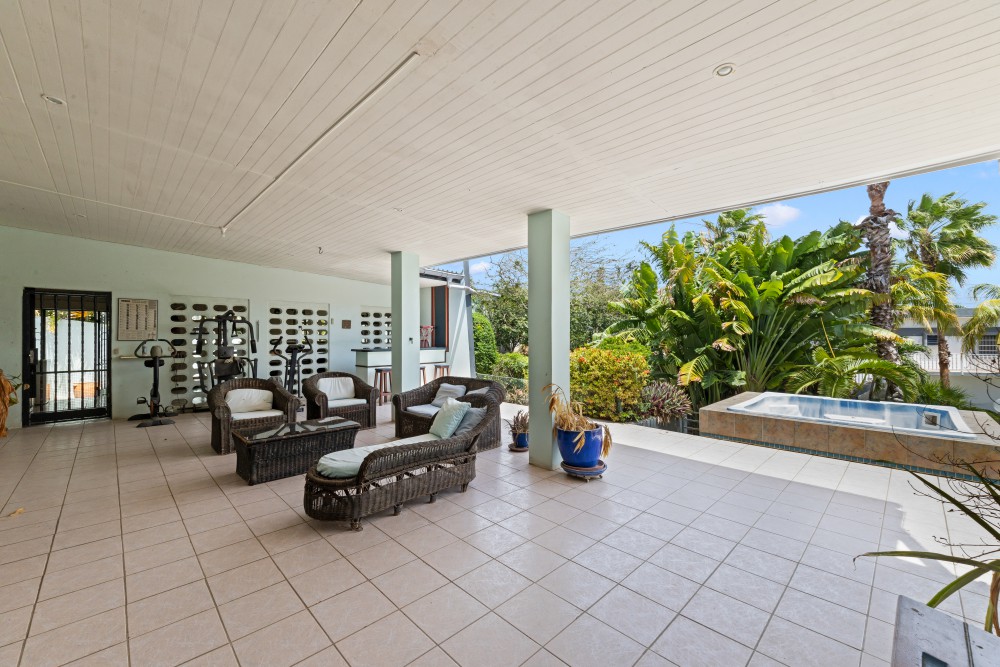 Property in Mahaai