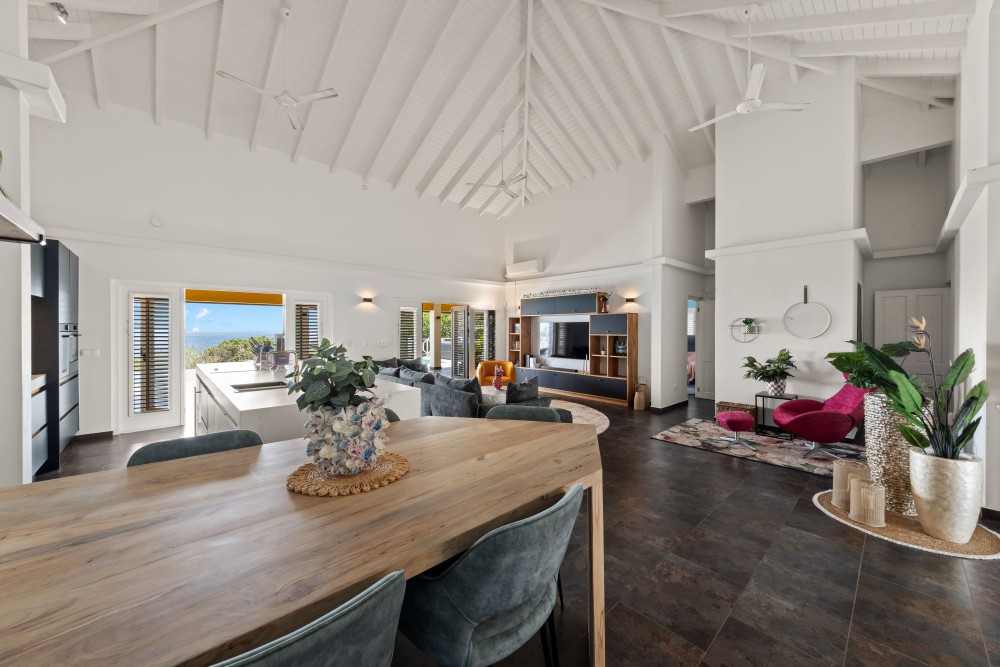 Villa in Blue Bay