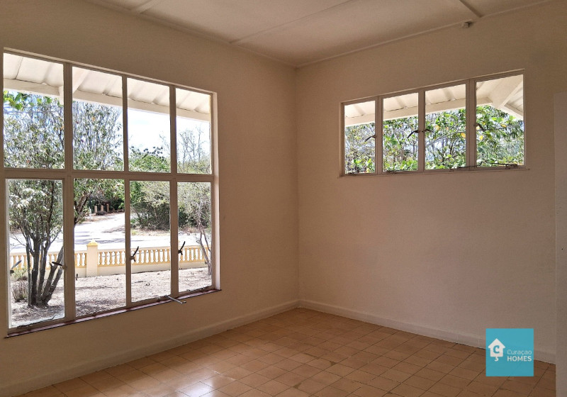 Property in Julianadorp