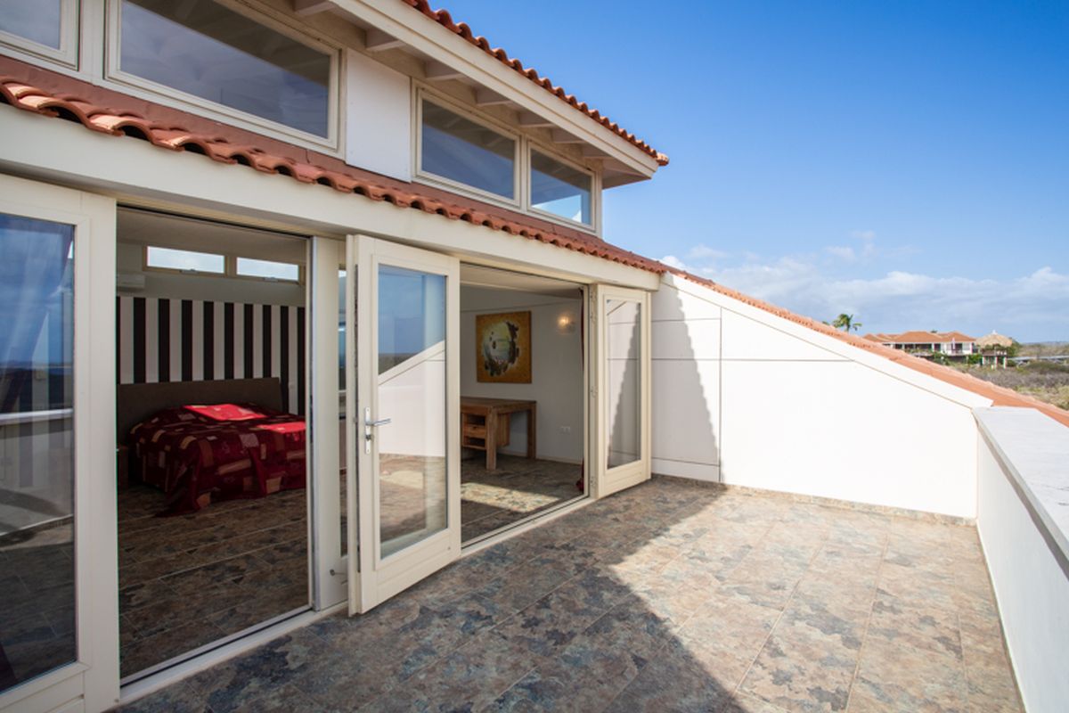 Villa in Coral Estate