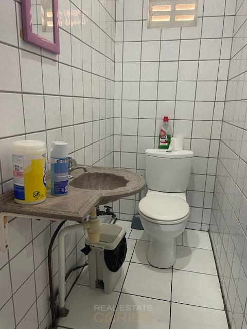 Commercial in Brievengat