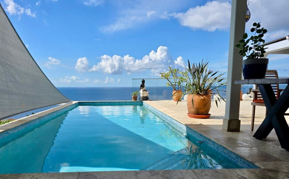 Villa in Coral Estate