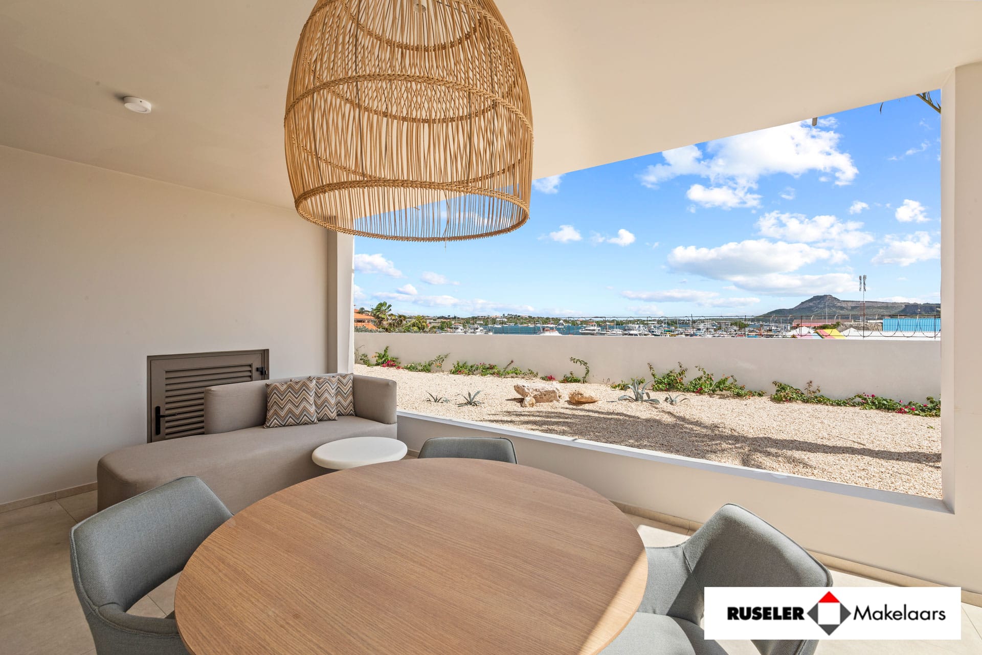 Villa in Vista Royal