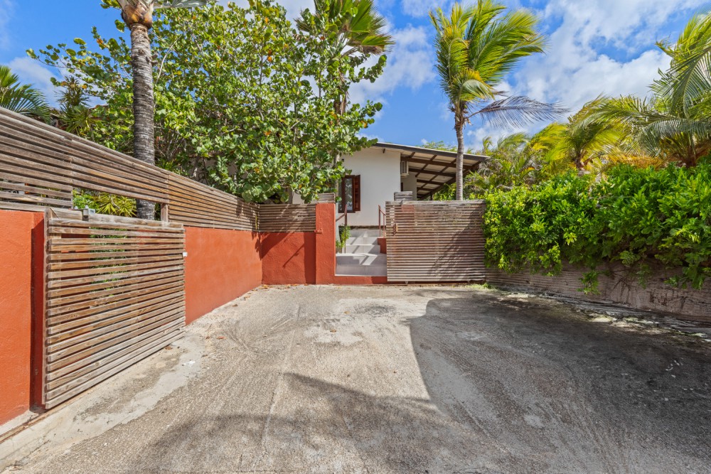 Property in Jan Thiel