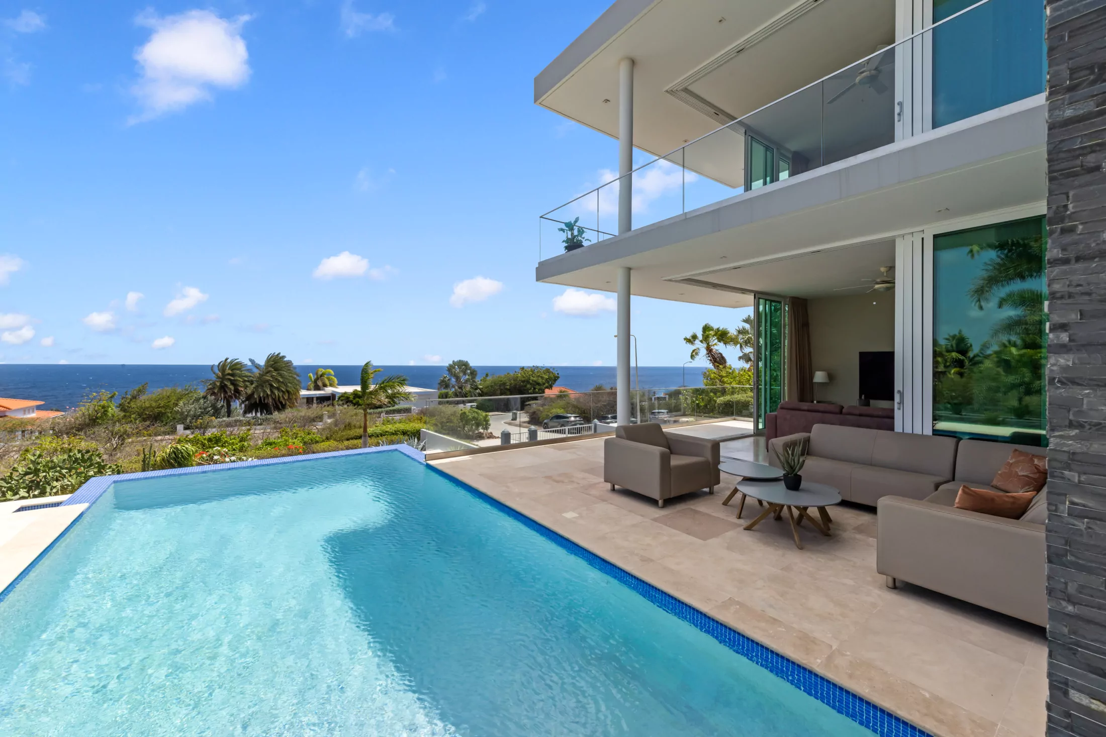 Villa in Coral Estate