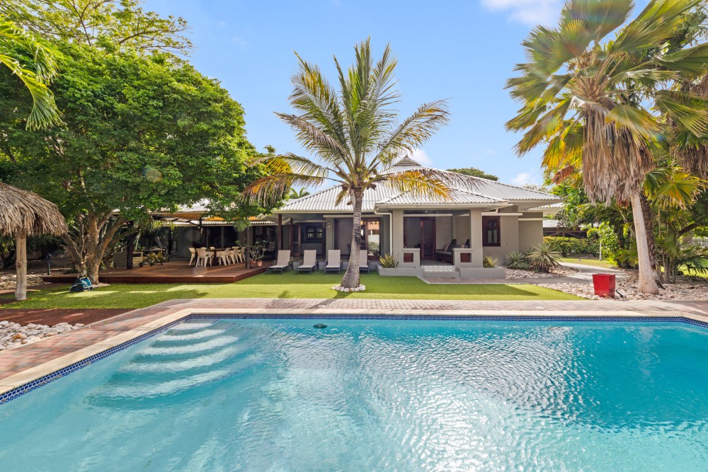 Property in Curaçao