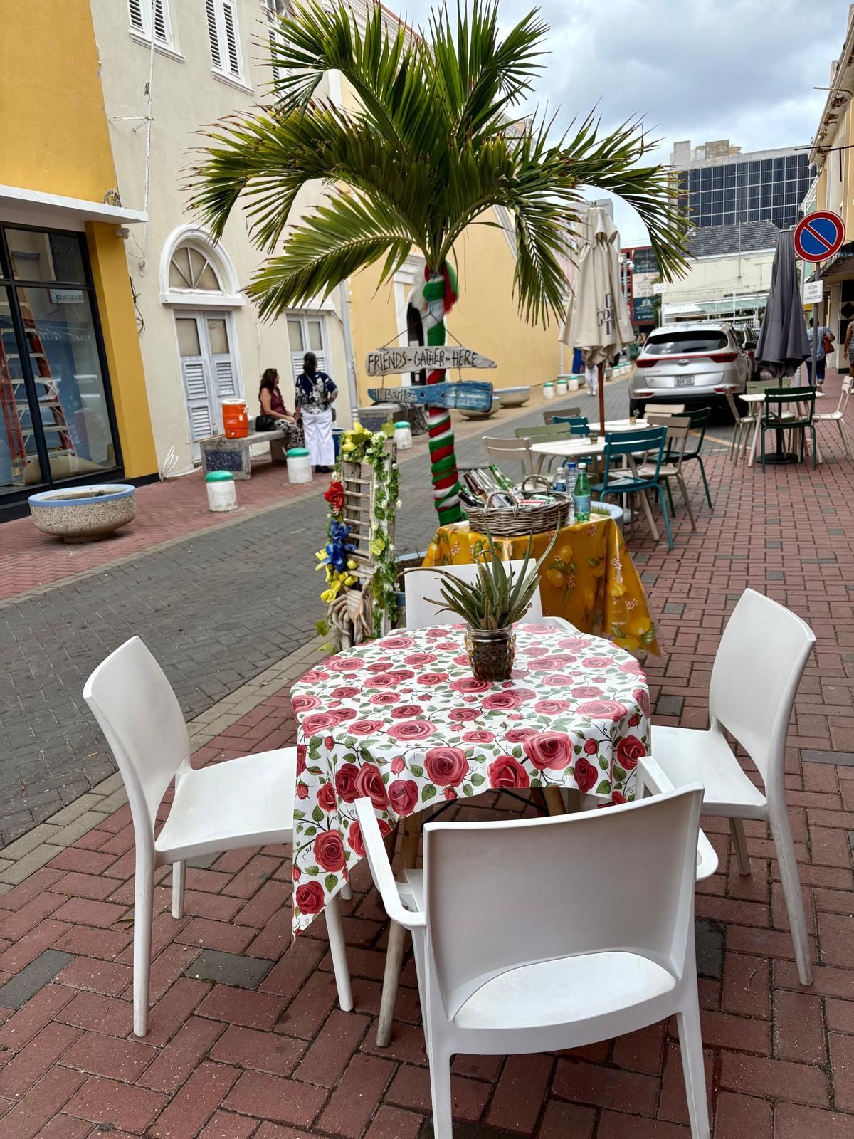 Commercial in Punda
