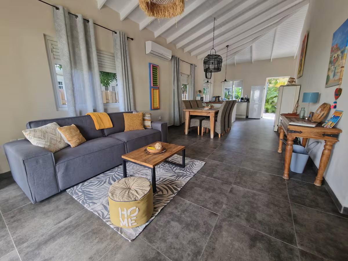Property in Otrobanda