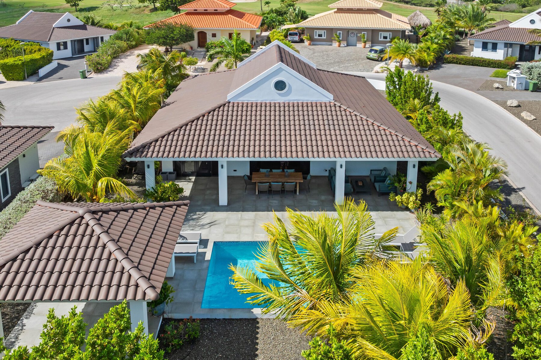 House in Blue Bay